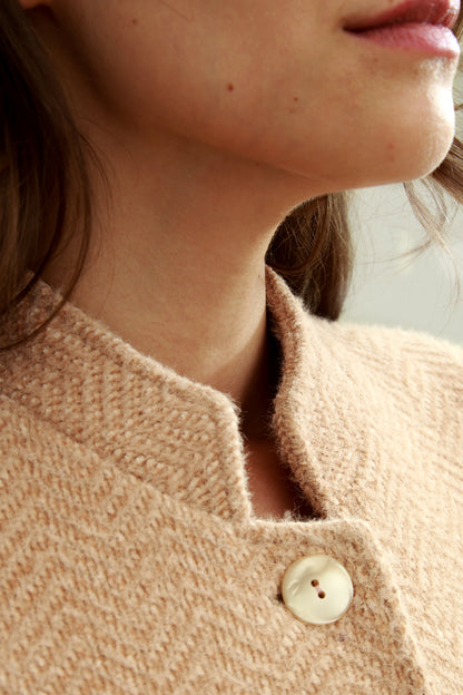 Cappotto Lungo Beige in Tessuto Bouclé