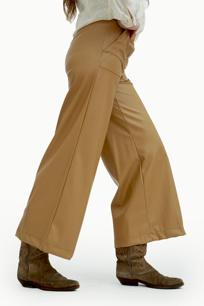 Pantaloni ecopelle
