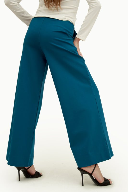 T-shirt manica lunga scollo v