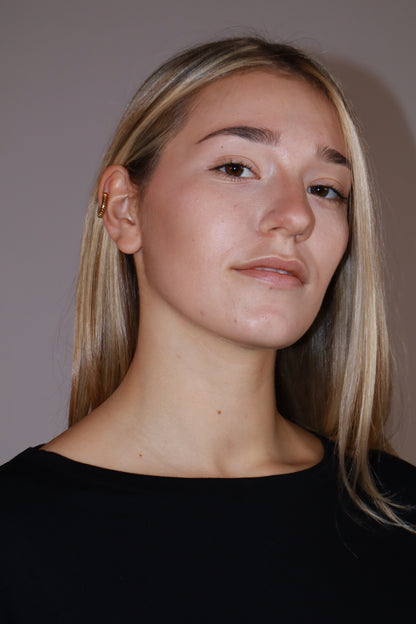 T-shirt over manica lunga